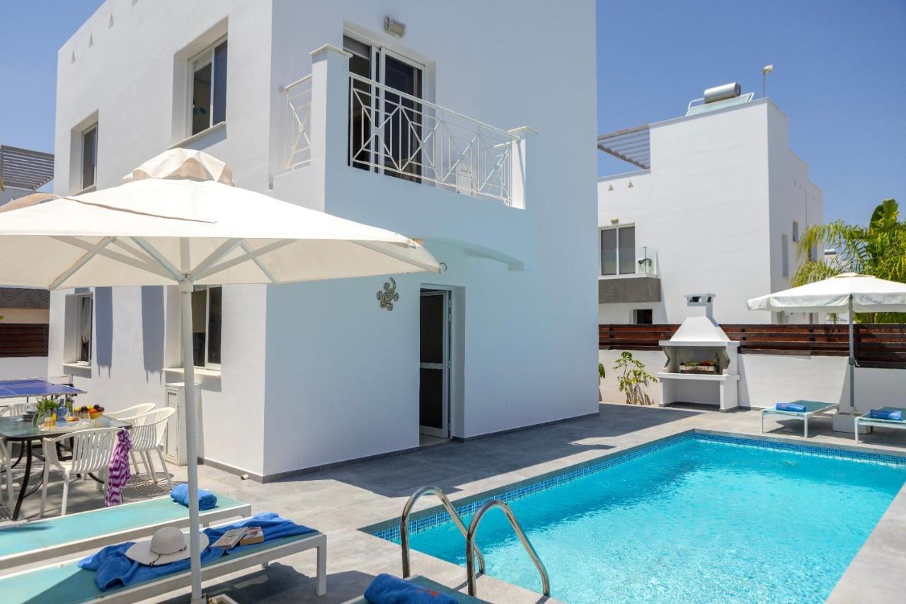 Case de vacanță Nissini Ayia Napa