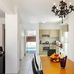 Nissini Villa